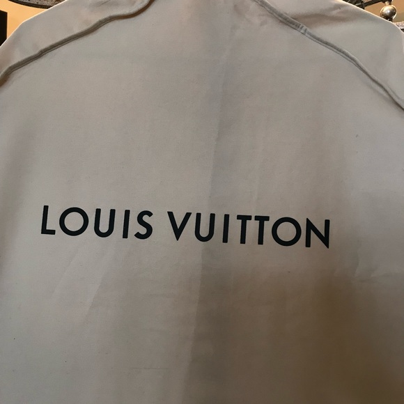 Sold‼️  Louis Vuitton Full Length Garment Bag Like New - Picture 3 of 9